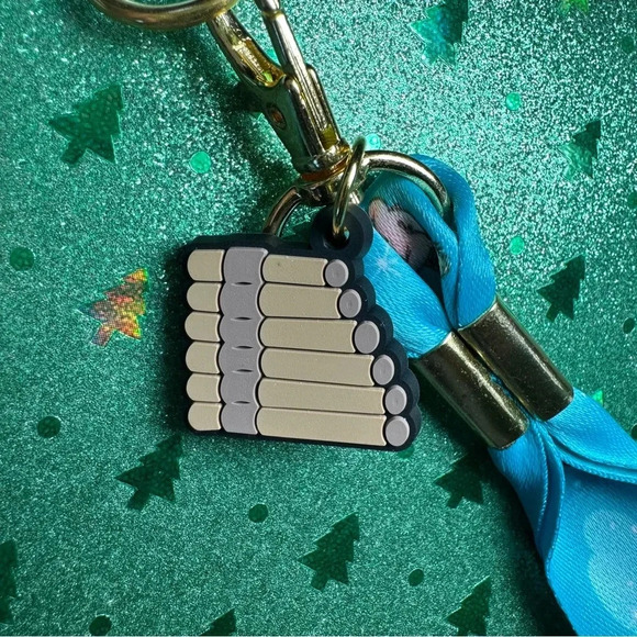 Loungefly Disney You Can Fly lanyard and card holder NWT - Picture 6 of 7